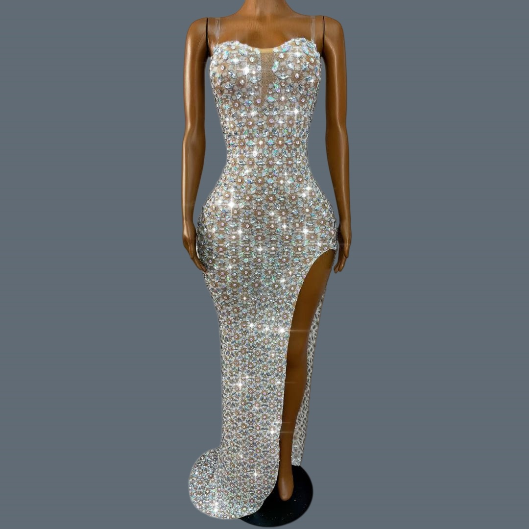 Women Formal Wear Photoshoot - Resmi Straplez Yüksek Yan Yırtmaçlı Elbise